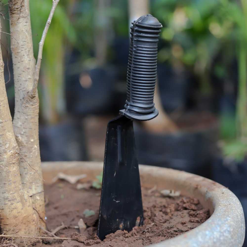 Rubber Grip Khurpa (3 inch Black) (4)