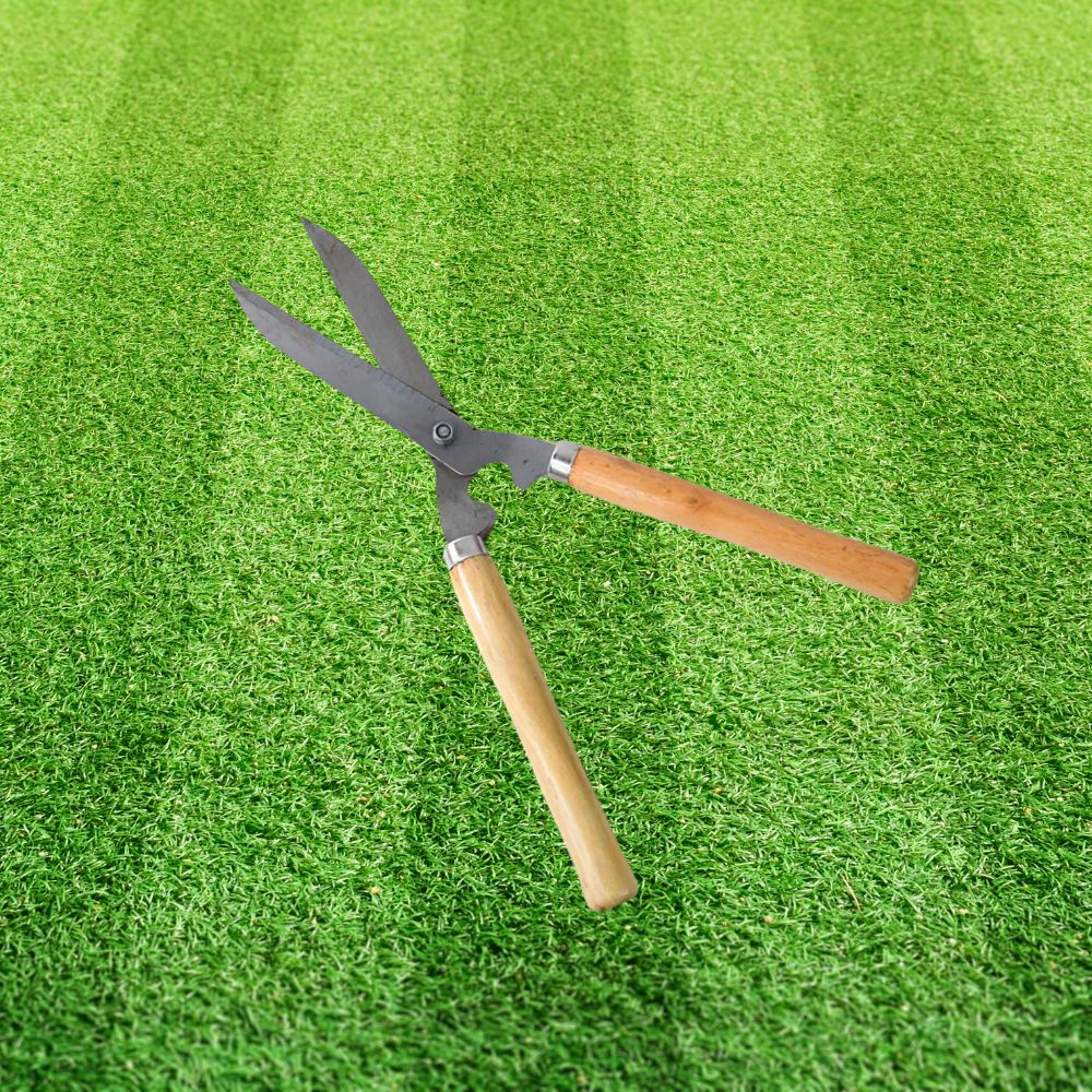 Wooden Handle Mehndi Cutter/Garden Grass Cutter, Hedge Shears, Bush Clipper, Big Grass Cutter