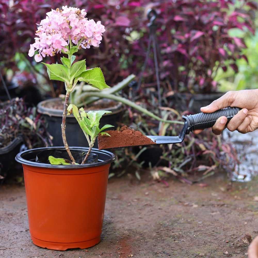 Rubber Grip Khurpa (3 inch Black)